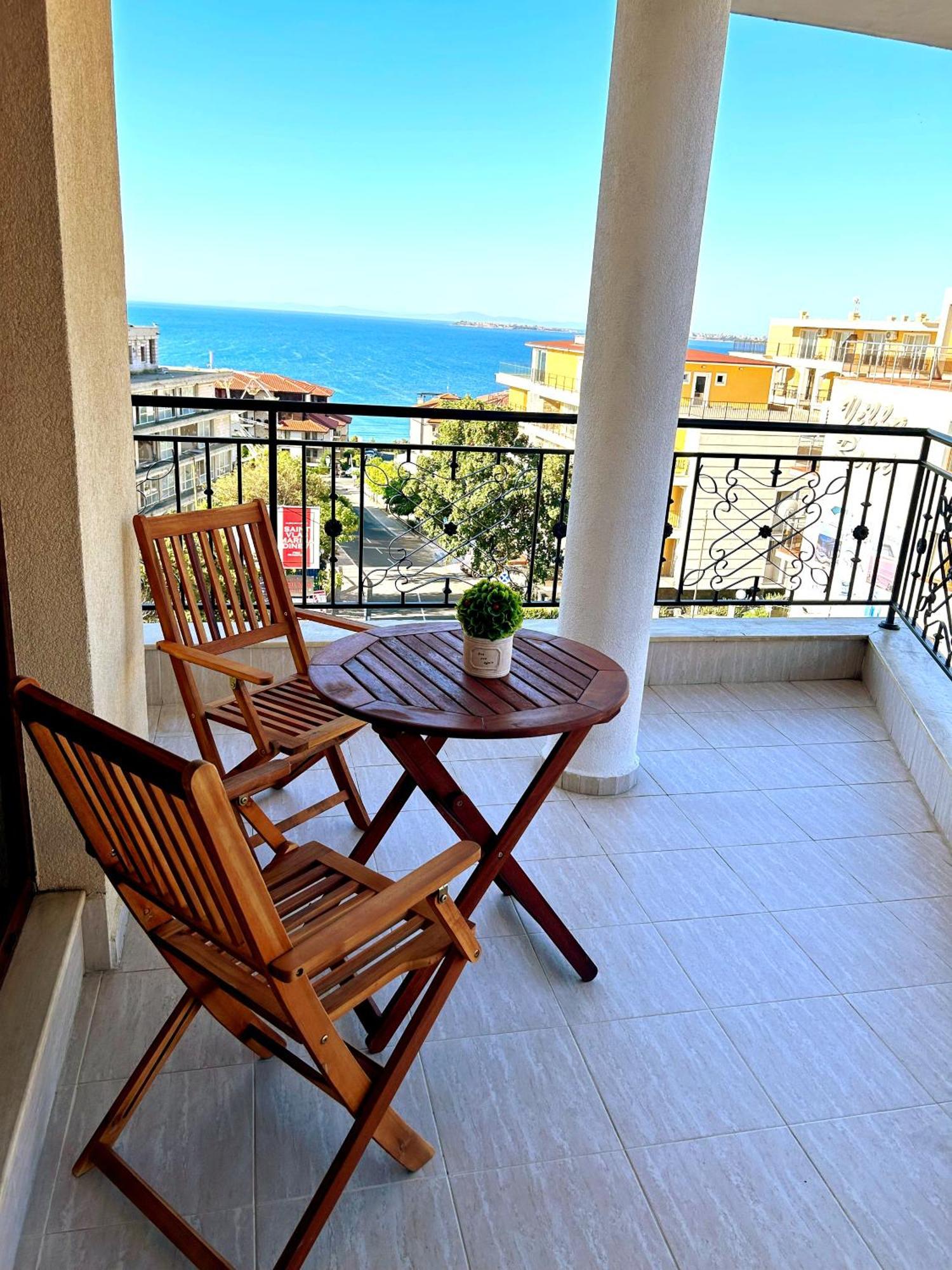 Apartment Calabria Sveti Vlas Exterior photo